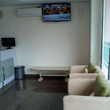 The Arizon At Malioboro Hotel Джокякарта Екстериор снимка